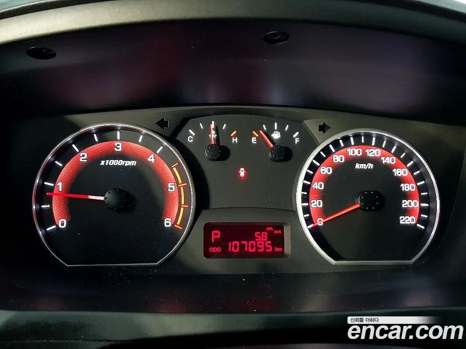 SsangYong Korando 2015 2.0 автомат (гидро), фото 7