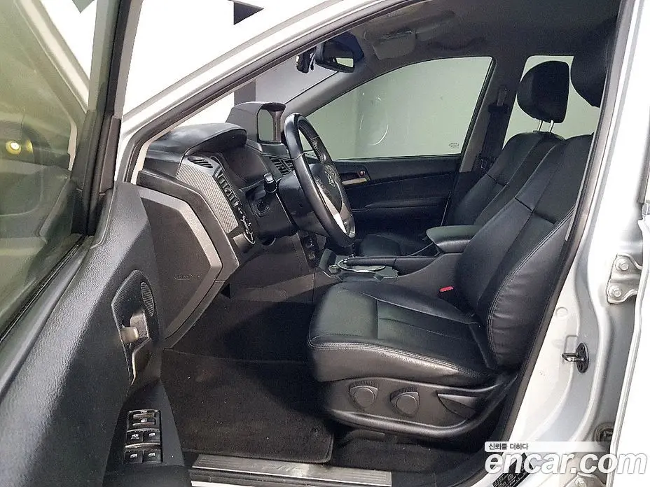 SsangYong Korando 2015 2.0 автомат (гидро), фото 8