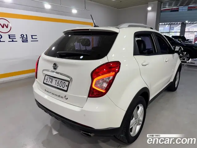 SsangYong Korando 2015 2.0 автомат (гидро), миниатюра 5
