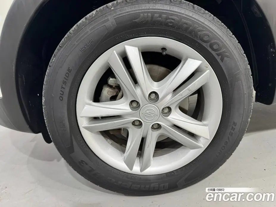 SsangYong Korando 2015 2.0 автомат (гидро), фото 9