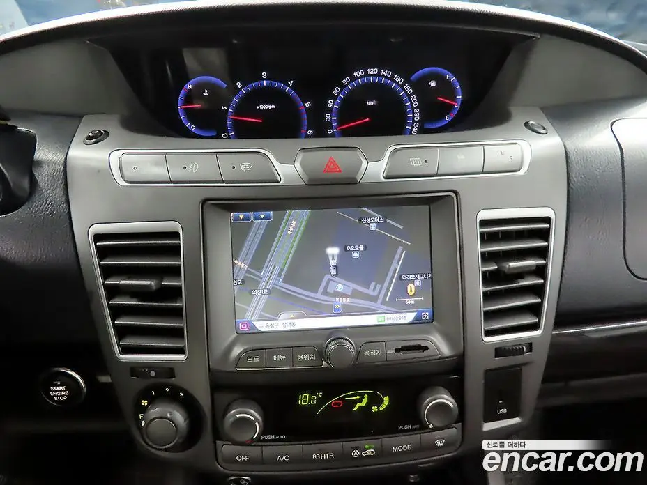 SsangYong Korando 2015 2.2 автомат (гидро), фото 12