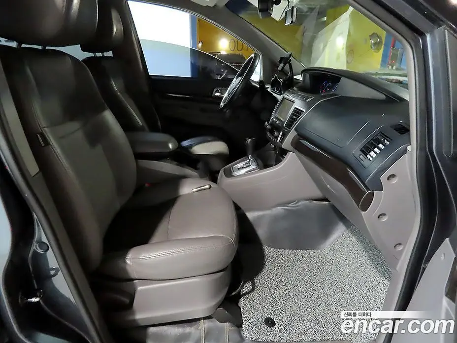 SsangYong Korando 2015 2.2 автомат (гидро), фото 8