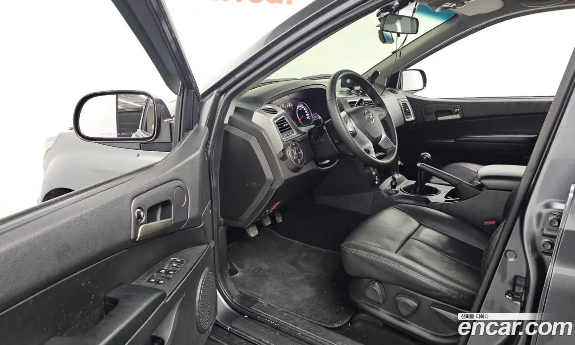 SsangYong Korando 2016 2.0 механика, фото 10 SsangYong Korando 2016 2.0 механика, фото 10