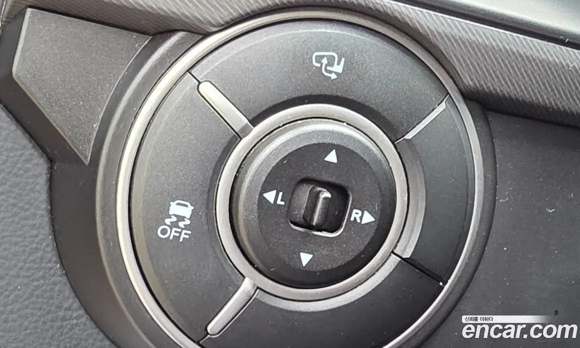 SsangYong Korando 2017 2.2 автомат (гидро), фото 8