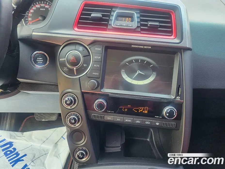 SsangYong Korando 2017 2.2 автомат (гидро), фото 15