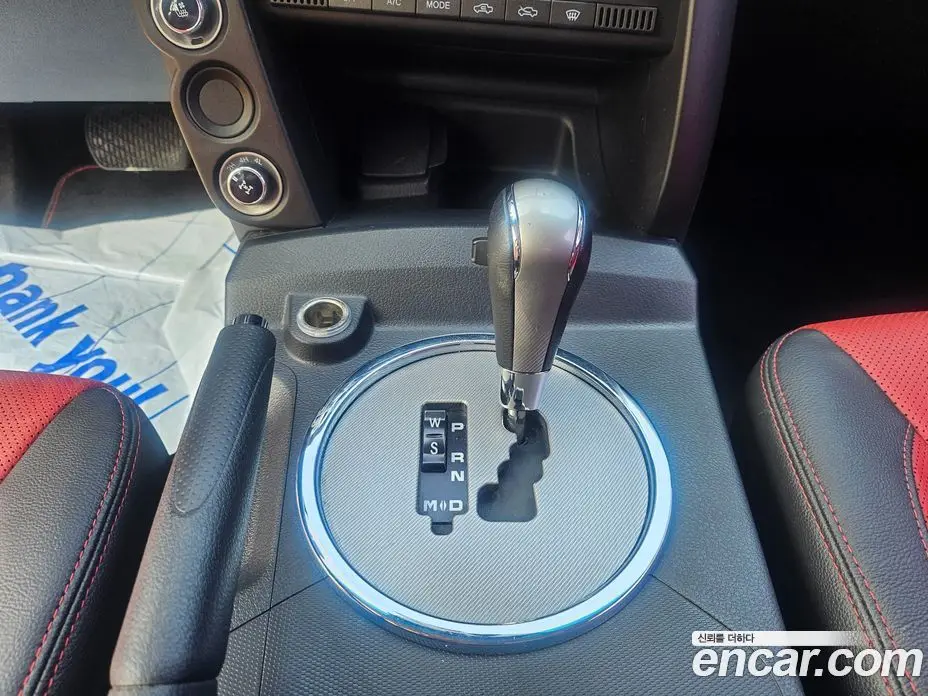 SsangYong Korando 2017 2.2 автомат (гидро), фото 9