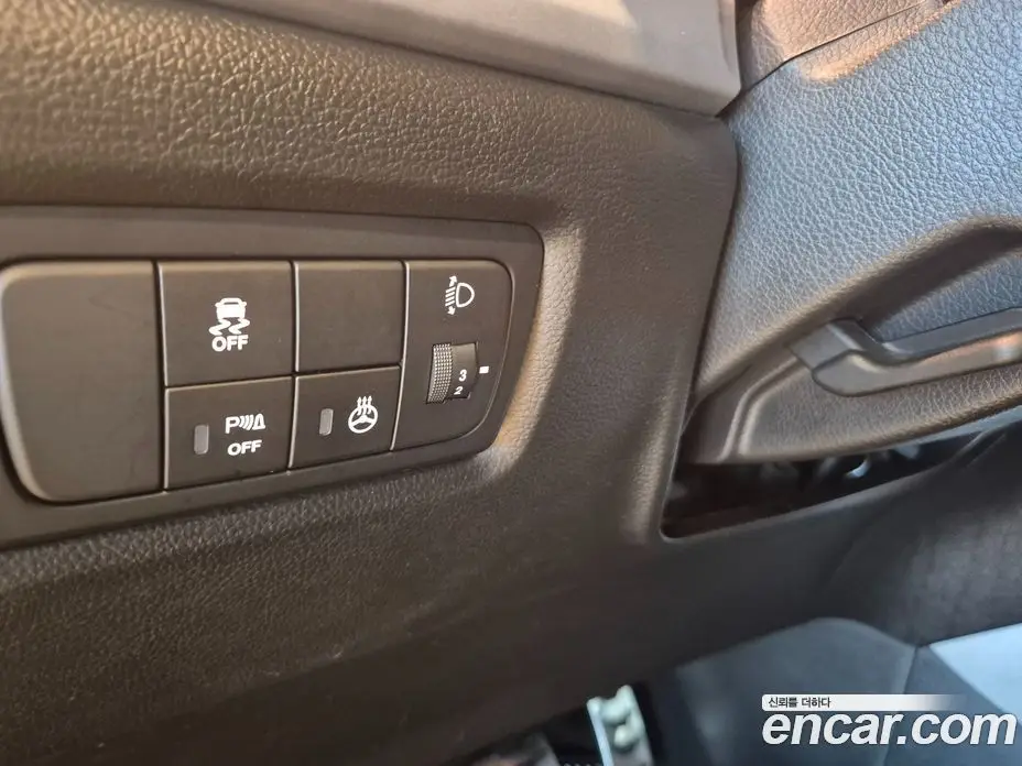 SsangYong Korando 2017 2.2 автомат (гидро), фото 16