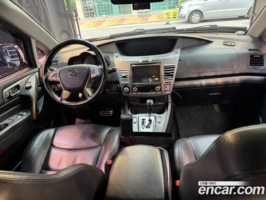 SsangYong Korando 2018 2.2 автомат (гидро), фото 18