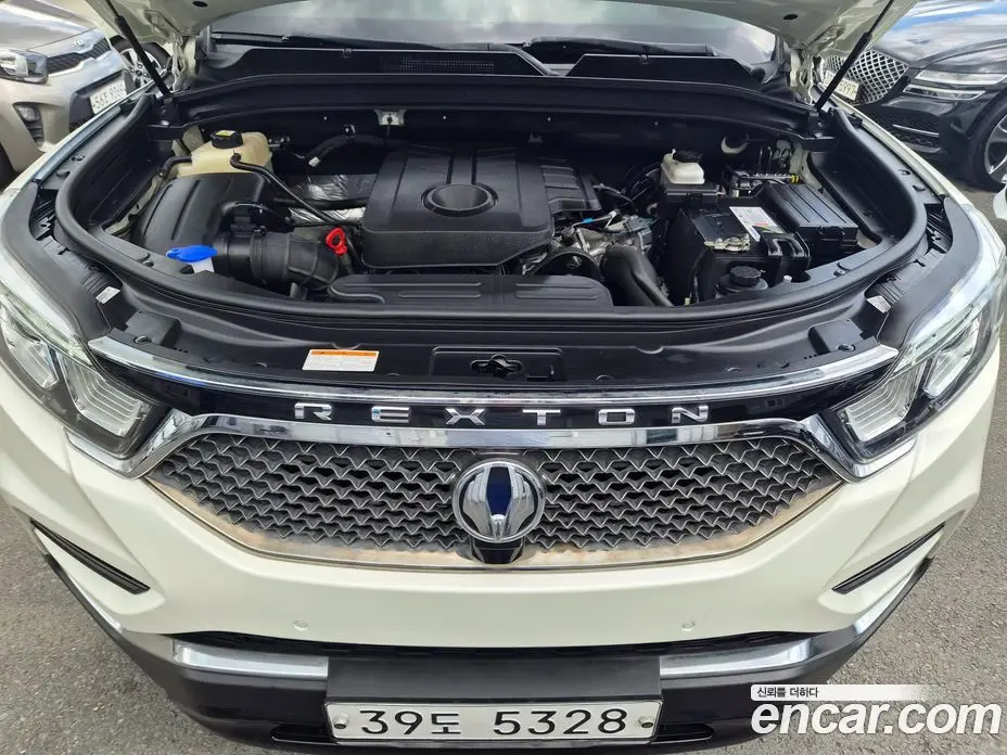 SsangYong Rexton 2018 2.2 автомат (гидро), фото 20