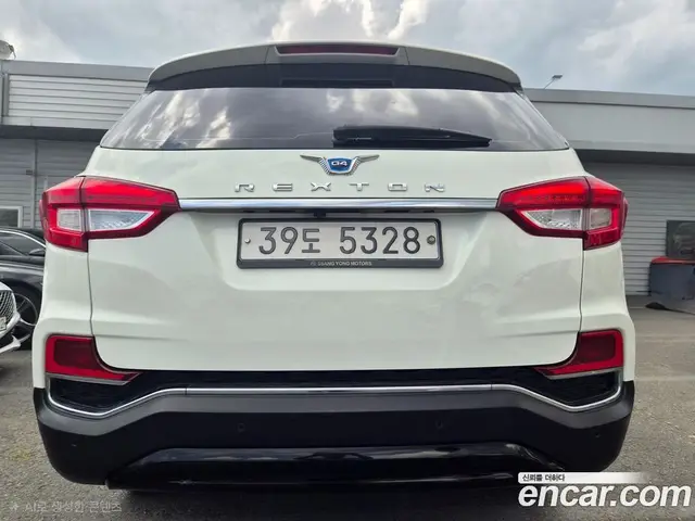 SsangYong Rexton 2018 2.2 автомат (гидро), миниатюра 5