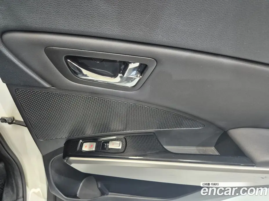 SsangYong TIBOLI 2015 1.6 автомат (гидро), фото 17