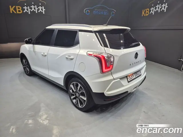 SsangYong TIBOLI 2015 1.6 автомат (гидро), миниатюра 5