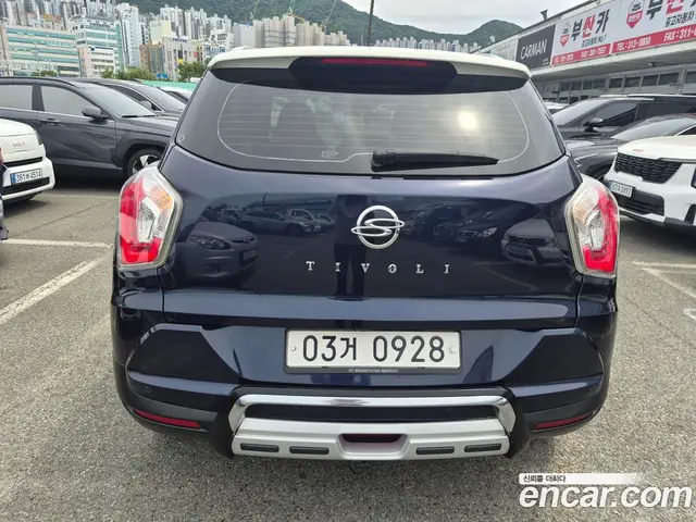 SsangYong TIBOLI 2015 1.6 автомат (гидро), миниатюра 2