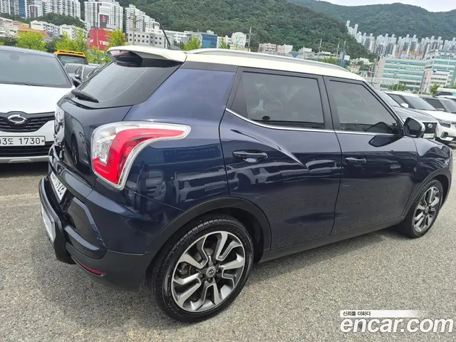 SsangYong TIBOLI 2015 1.6 автомат (гидро), миниатюра 4