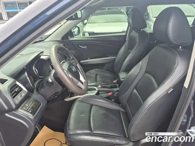 SsangYong TIBOLI 2015 1.6 автомат (гидро), миниатюра 7