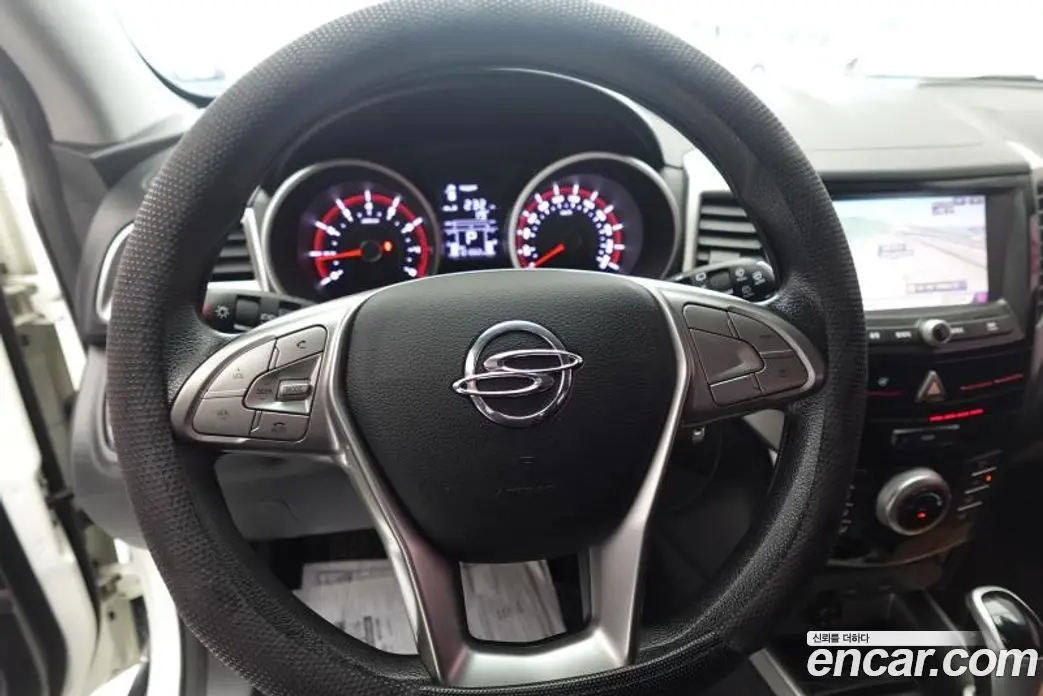 SsangYong TIBOLI 2017 1.6 автомат (гидро), фото 13