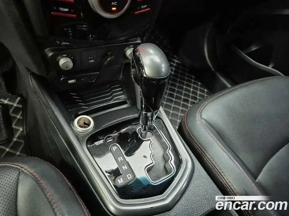 SsangYong TIBOLI 2017 1.6 автомат (гидро), фото 8