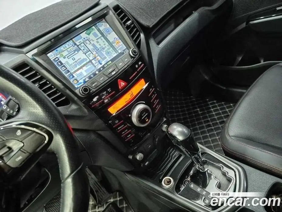 SsangYong TIBOLI 2017 1.6 автомат (гидро), фото 10