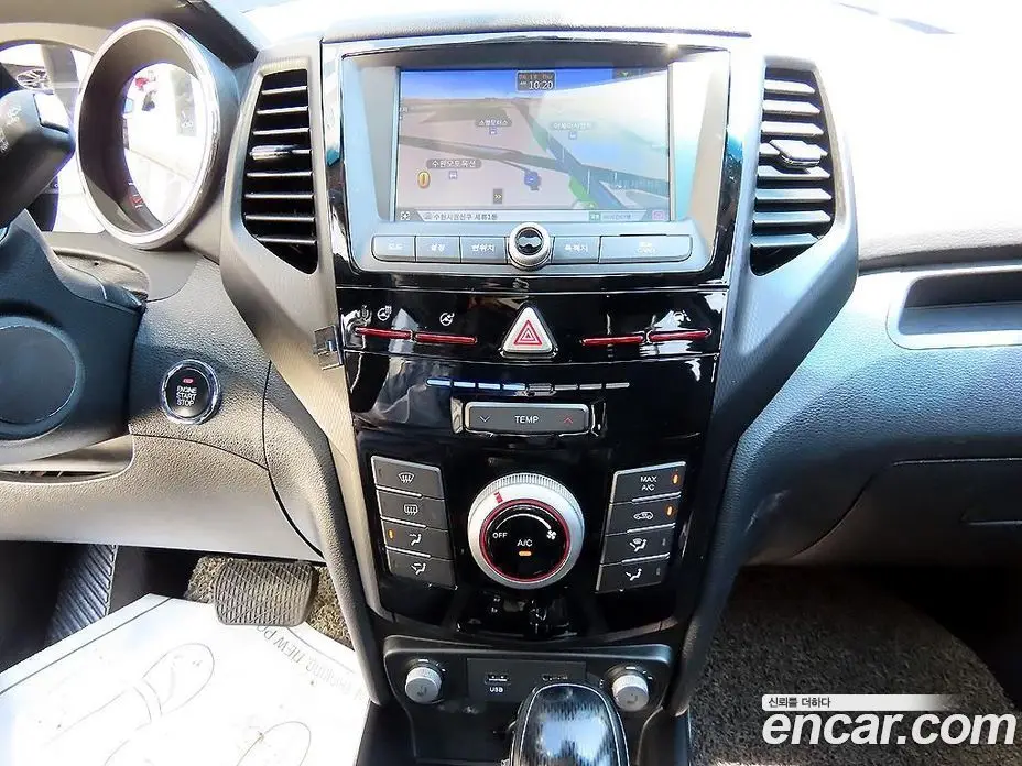 SsangYong TIBOLI 2018 1.6 автомат (гидро), фото 13