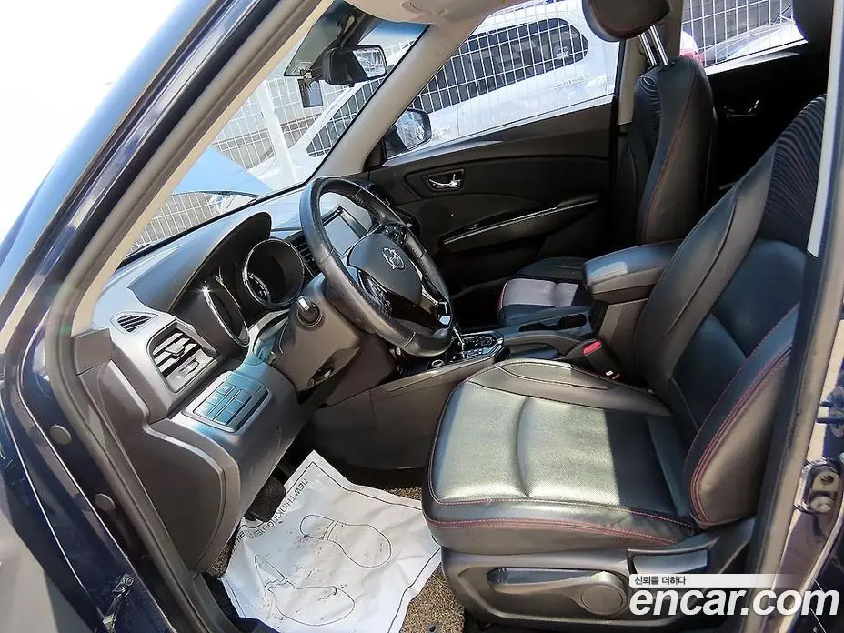SsangYong TIBOLI 2018 1.6 автомат (гидро), фото 5