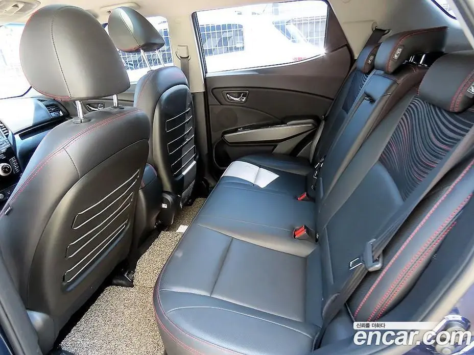 SsangYong TIBOLI 2018 1.6 автомат (гидро), фото 6