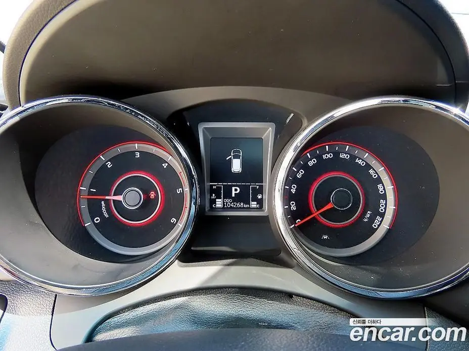 SsangYong TIBOLI 2018 1.6 автомат (гидро), фото 9