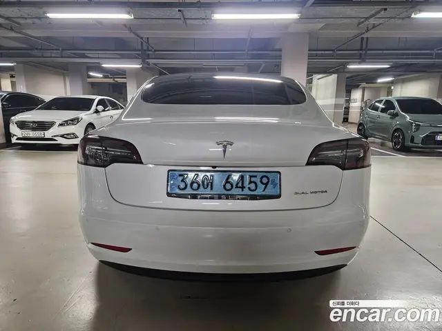 Tesla Model 3 2021 автомат (гидро), миниатюра 4