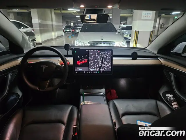 Tesla Model 3 2021 автомат (гидро), миниатюра 7