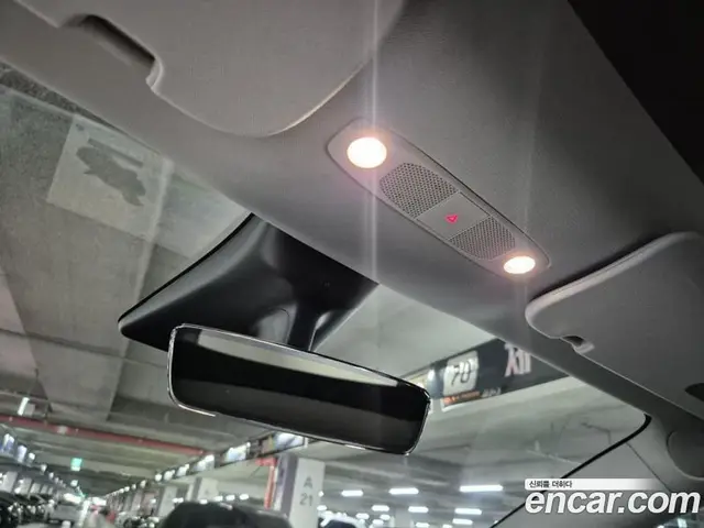 Tesla Model Y 2021 0.2 автомат (гидро), миниатюра 11