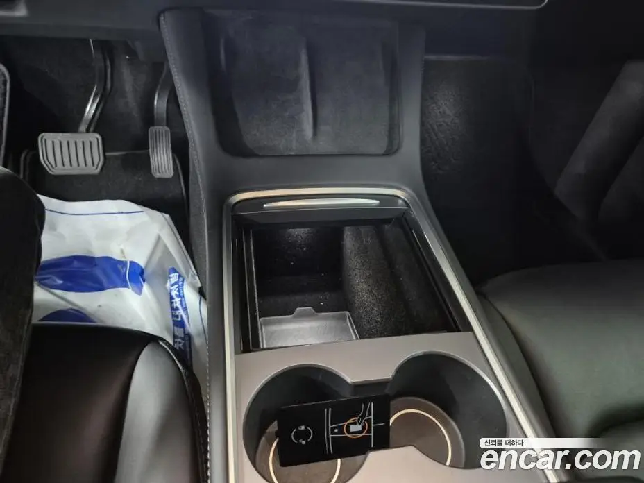 Tesla Model Y 2021 0.2 автомат (гидро), фото 13