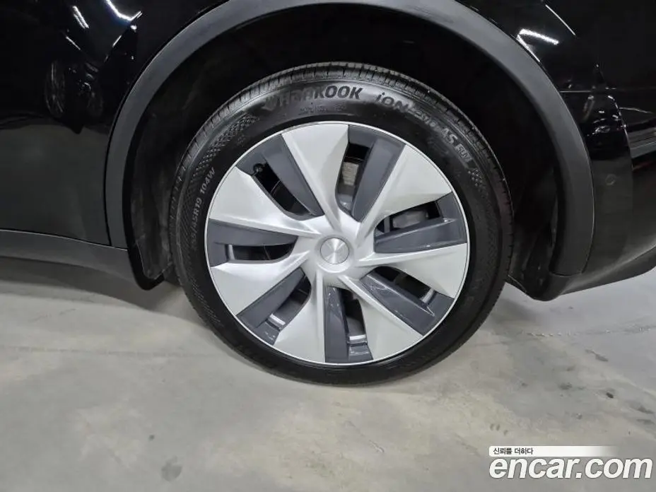 Tesla Model Y 2021 0.2 автомат (гидро), фото 5