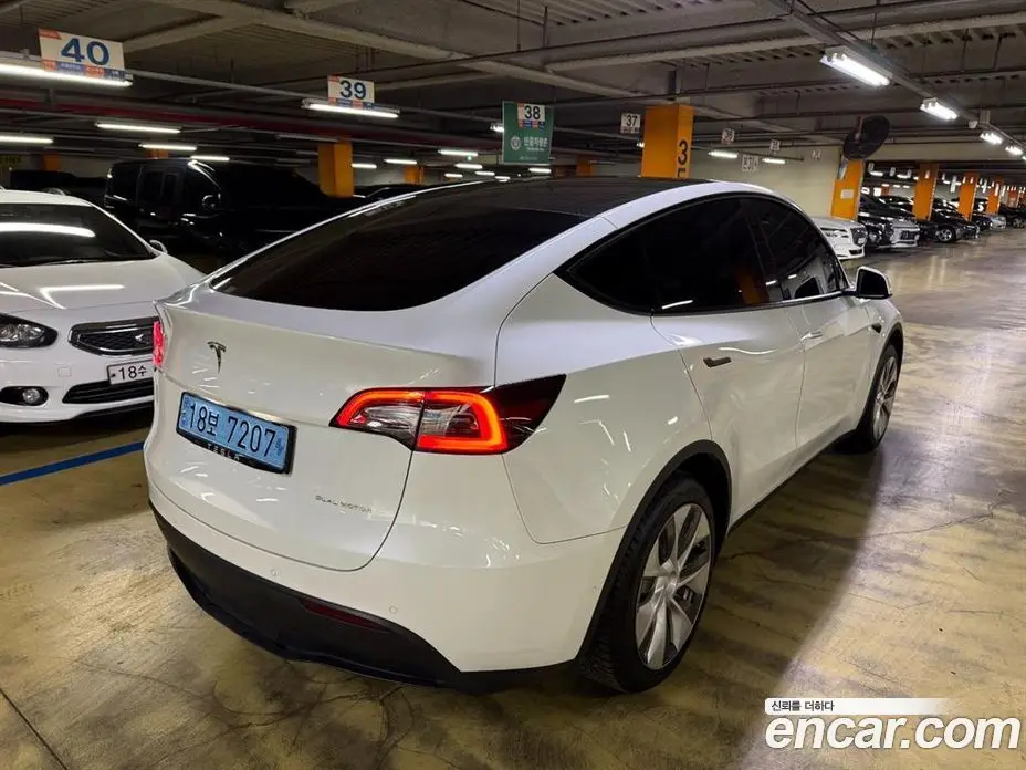 Tesla Model Y 2021 автомат (гидро), фото 4