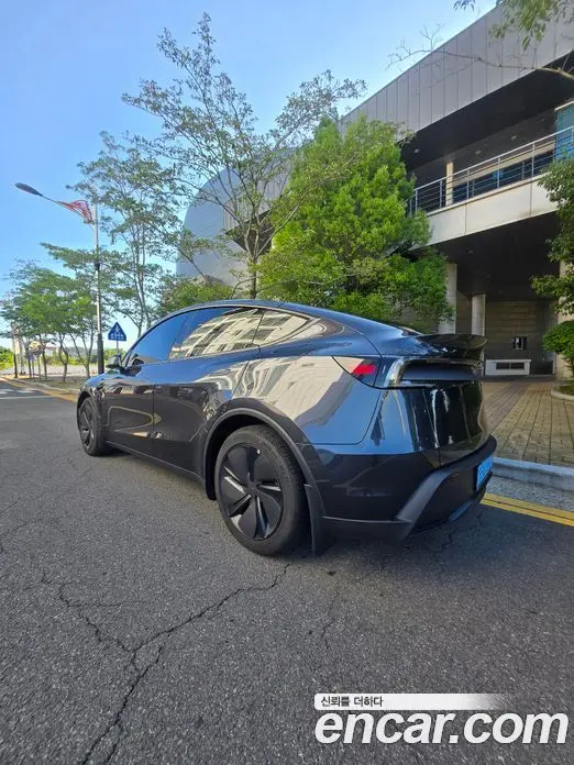 Tesla Model Y 2026 0.2 автомат (гидро), миниатюра 2