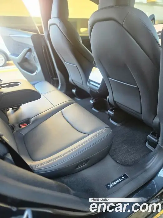 Tesla Model Y 2026 0.2 автомат (гидро), миниатюра 11