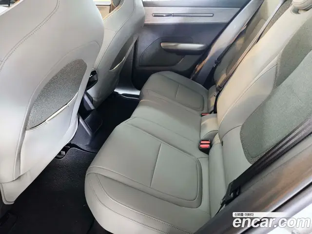 Volvo EX30 2025 0.2 автомат (гидро), миниатюра 11