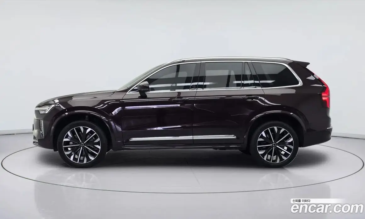 Volvo XC90 2025 2.0 автомат (гидро), фото 3