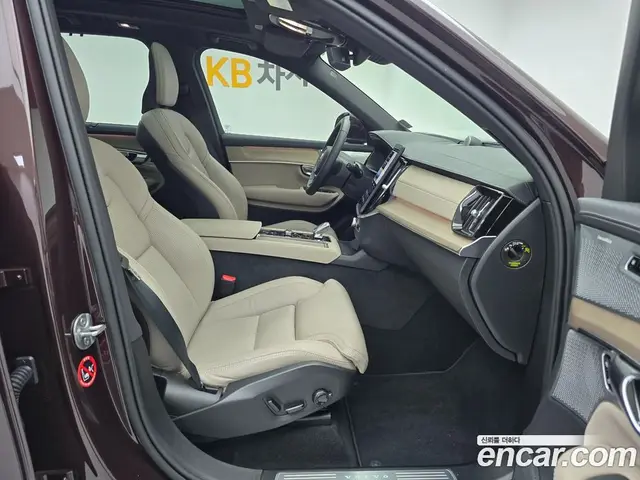 Volvo XC90 2025 2.0 автомат (гидро), миниатюра 8