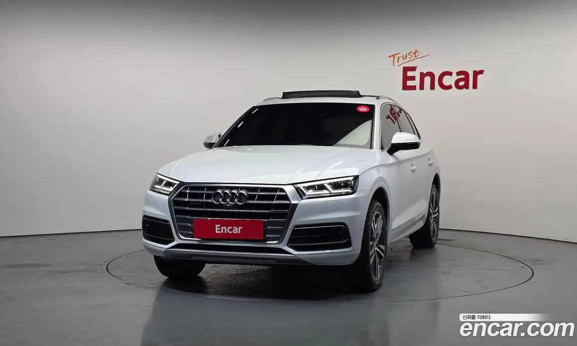 Audi Q5 2020 3.0 автомат (гидро), фото 3 Audi Q5 2020 3.0 автомат (гидро), фото 3