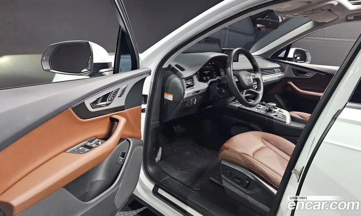 Audi Q7 2019 2.0 автомат (гидро), фото 12