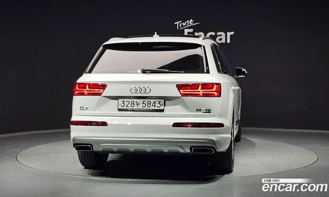 Audi Q7 2019 2.0 автомат (гидро), миниатюра 4