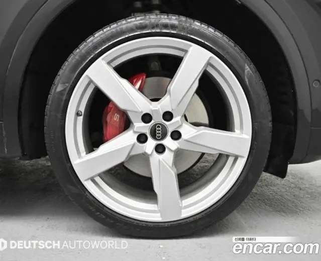 Audi SQ5 2023 3.0 автомат (гидро), миниатюра 5