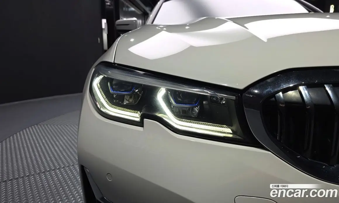 BMW 3 серия 2020 2.0 автомат (гидро), фото 8