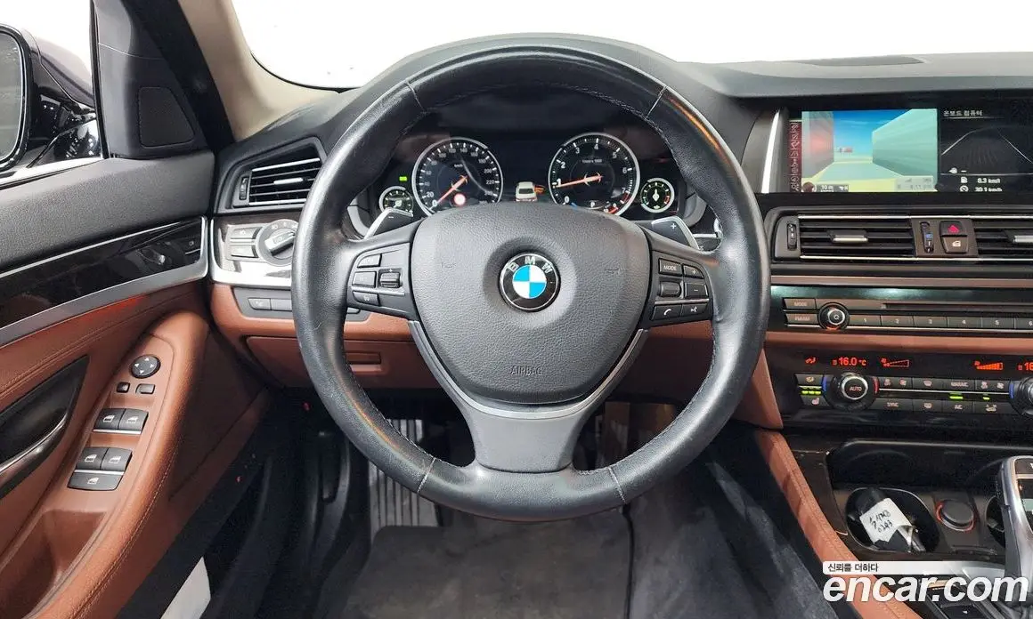 BMW 5 серия 2016 2.0 автомат (гидро), фото 13