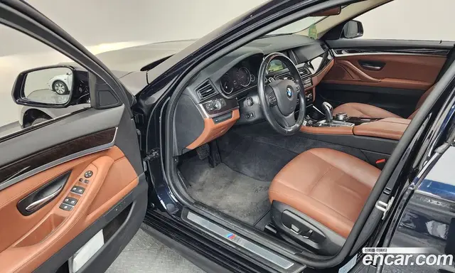 BMW 5 серия 2016 2.0 автомат (гидро), миниатюра 10