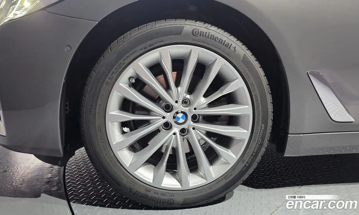 BMW 5 серия 2020 2.0 автомат (гидро), фото 5