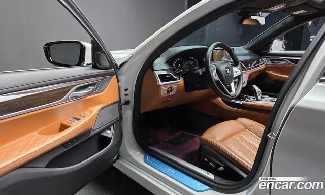 BMW 7 серия 2021 3.0 автомат (гидро), миниатюра 10
