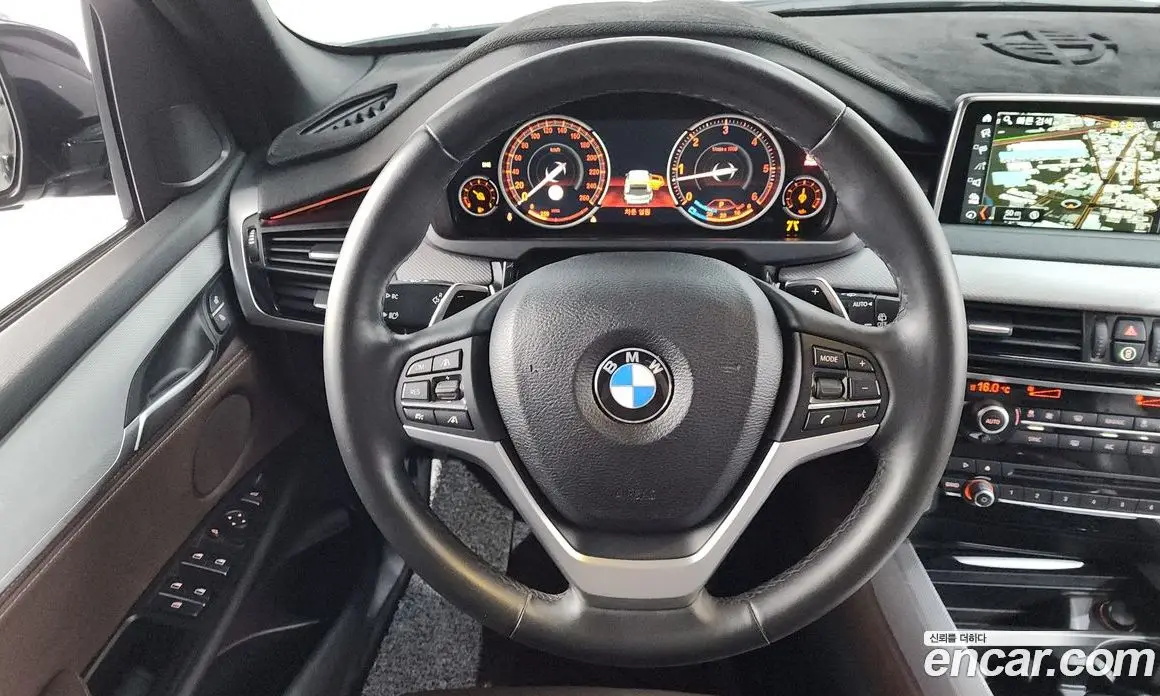 BMW X5 2018 3.0 автомат (гидро), фото 13