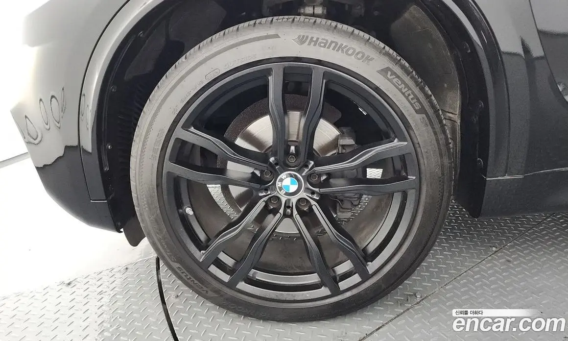 BMW X5 2018 3.0 автомат (гидро), фото 5