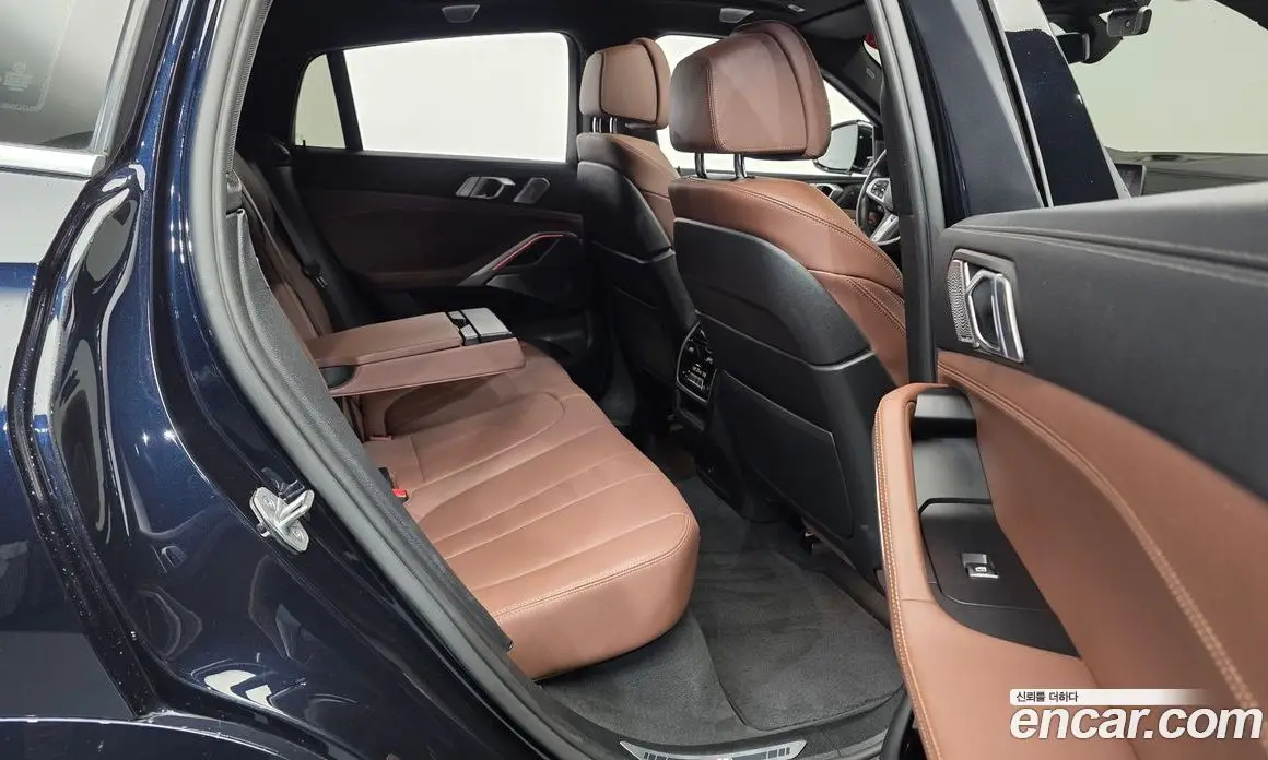 BMW X6 2021 3.0 автомат (гидро), фото 18