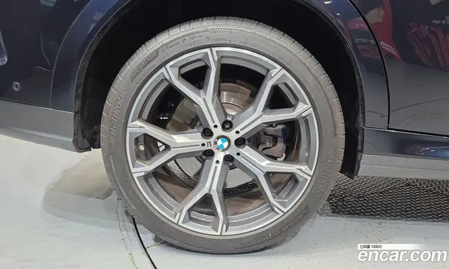 BMW X6 2021 3.0 автомат (гидро), миниатюра 7